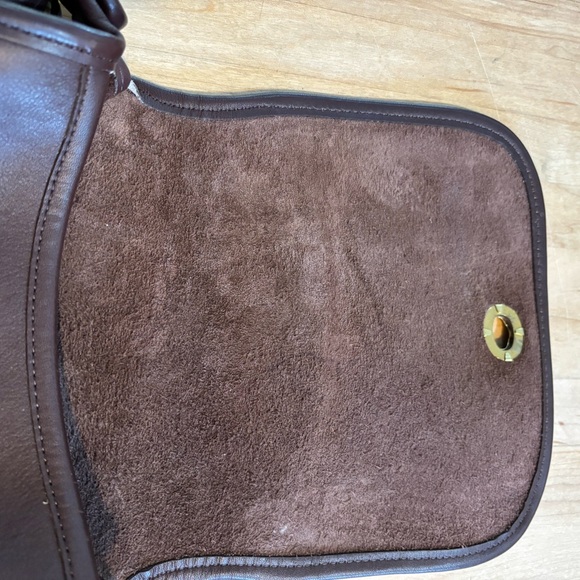 Vintage COACH “Legacy Small Flap” 9965 - Picture 4 of 14